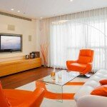 Дизайн оранжевой гостиной 18 кв м